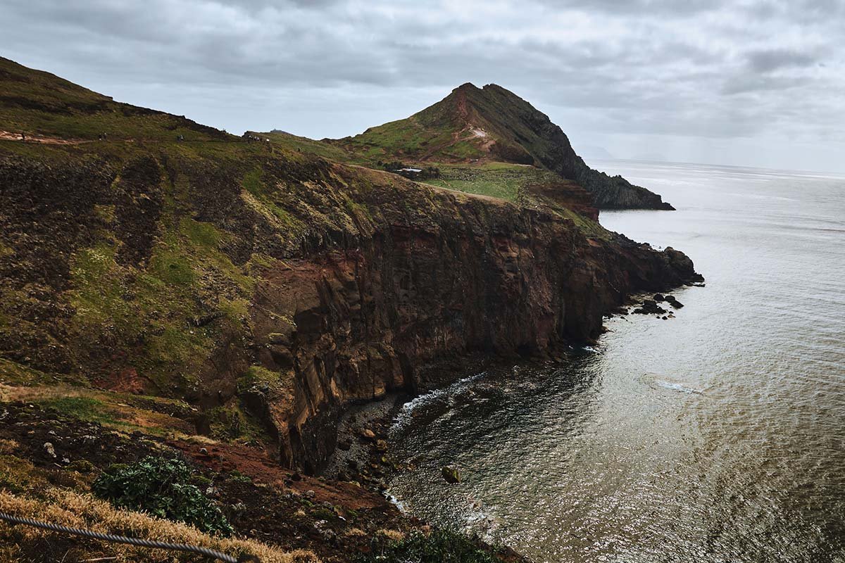 <br />
<b>Warning</b>:  Undefined variable $story_keywords in <b>/home/u268350106/domains/marekdvorak.com/public_html/www/templates/story.php</b> on line <b>28</b><br />
